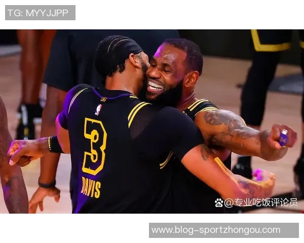 詹姆斯谈本赛季进步球员马克西与杰伦约翰逊引人注目